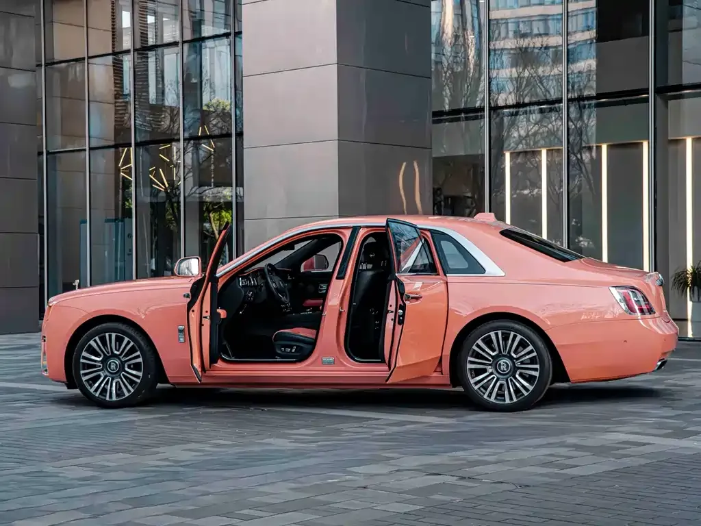 Rolls-Royce Ghost — фото 9