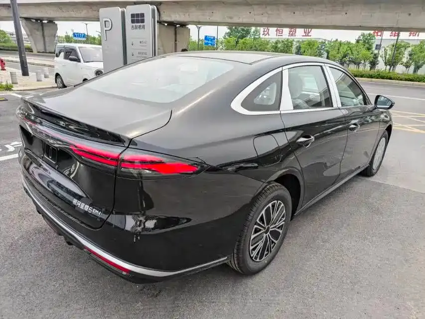 Geely Galaxy Xingyao 6 2026 из CN, фото 10