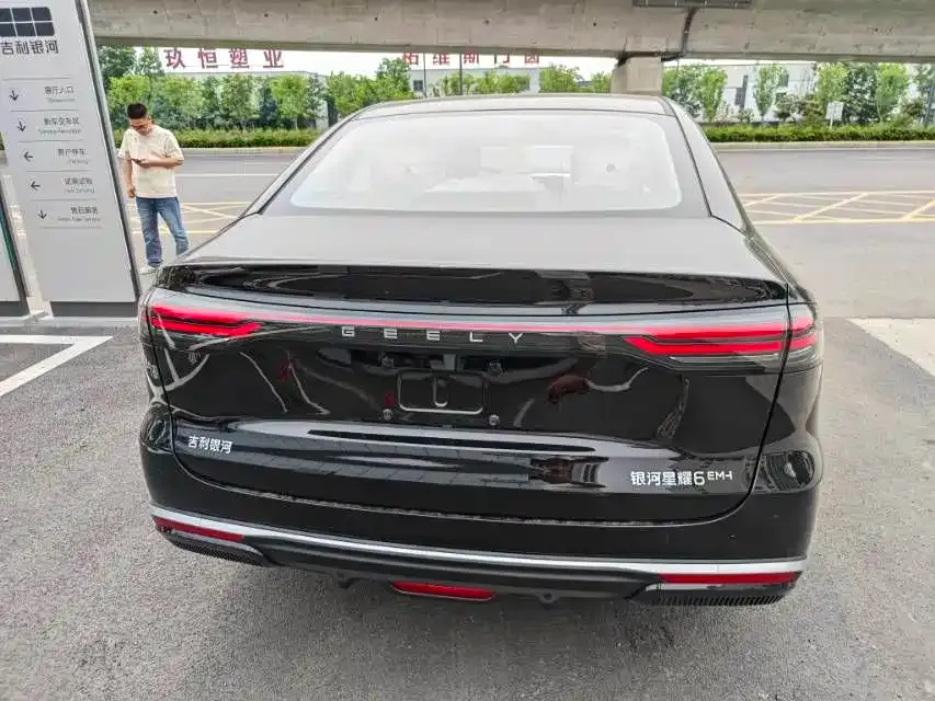 Geely Galaxy Xingyao 6 2026 из CN, фото 8