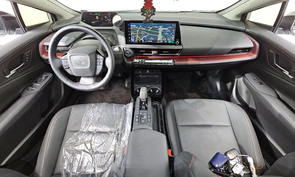 Toyota Prius 2024 из KR, фото 7