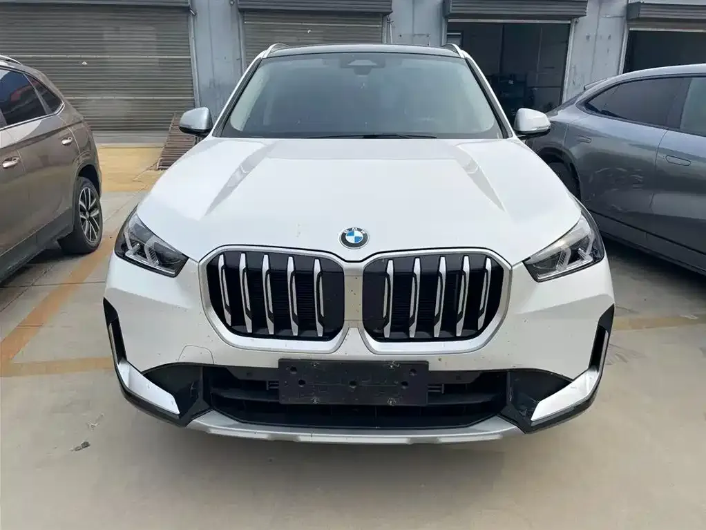 BMW X1 — фото 3