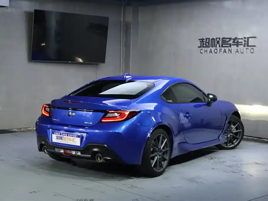 Subaru BRZ 2022 из CN, фото 3