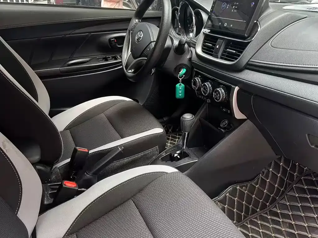 Toyota Yaris L 2022 из CN, фото 10