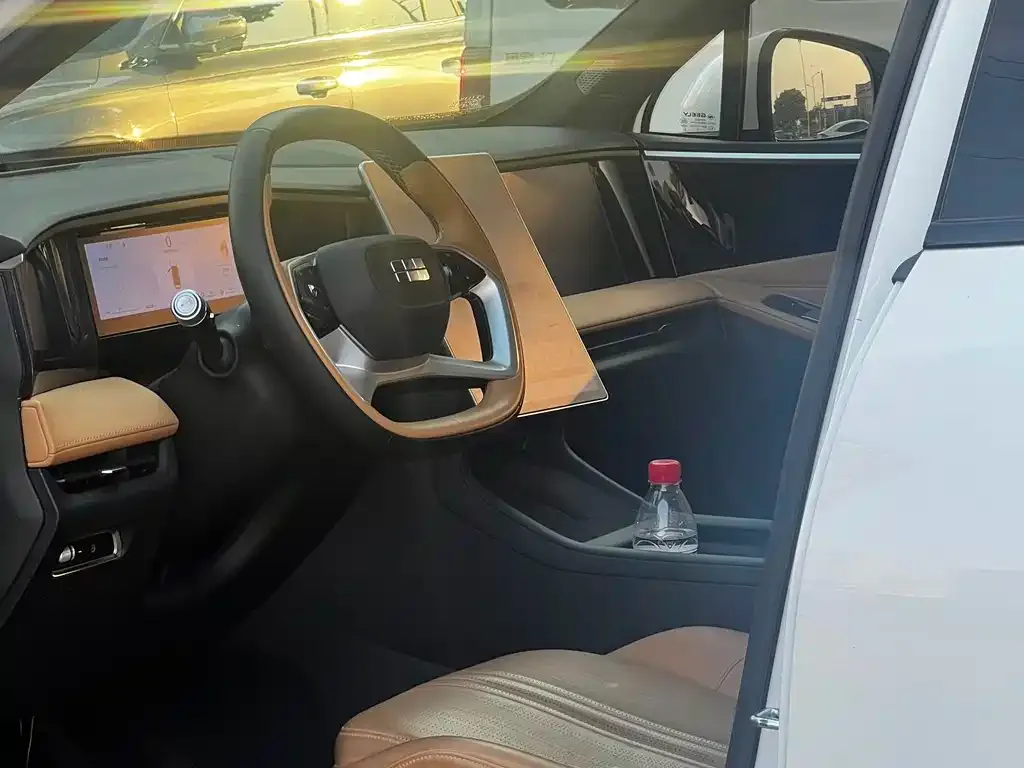 Geely Galaxy L7 2024 из CN, фото 4