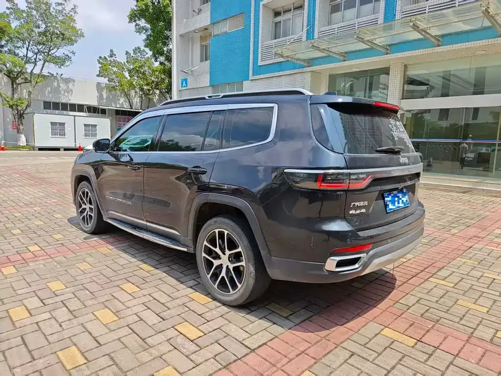 Jeep Grand Commander 2022 из CN, фото 5