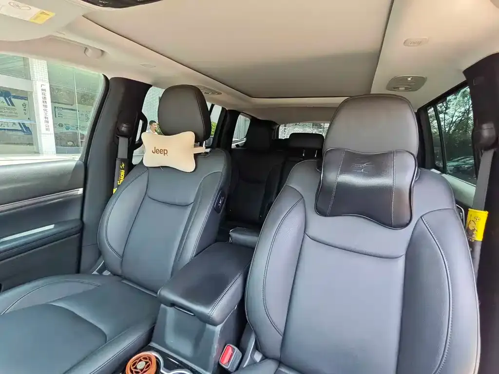 Jeep Grand Commander 2022 из CN, фото 2