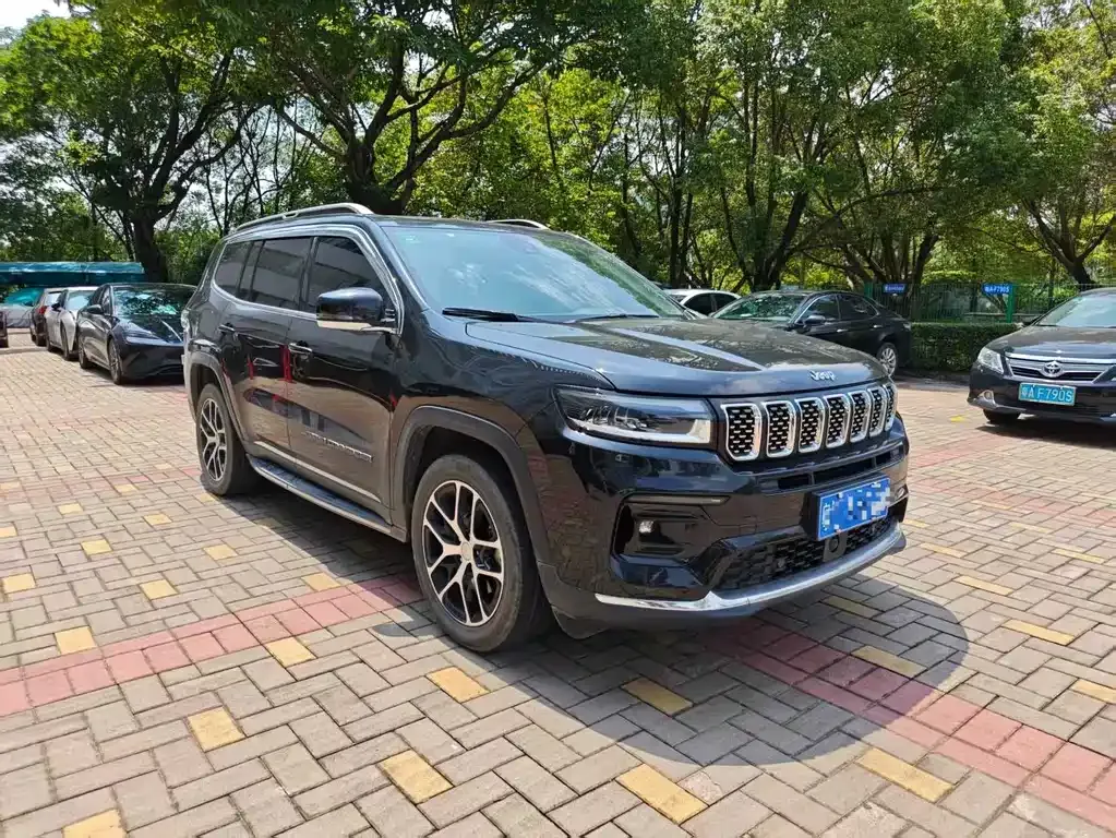 Jeep Grand Commander 2022 из CN, фото 6