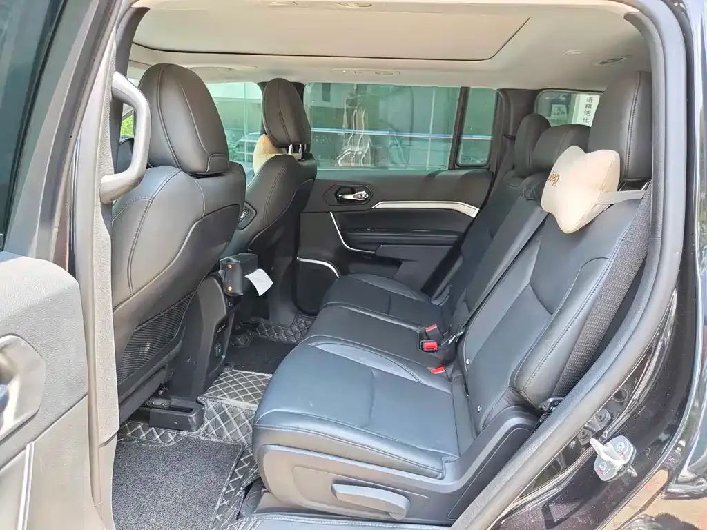 Jeep Grand Commander 2022 из CN, фото 4