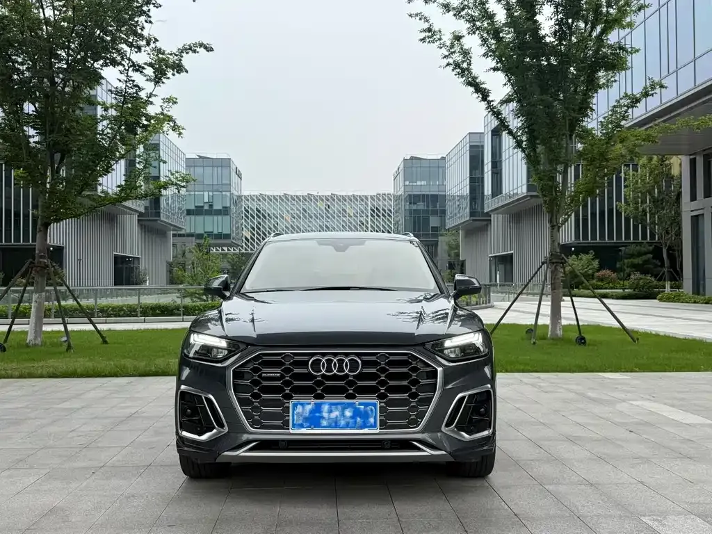 Audi Q5L 2022 из CN, фото 9