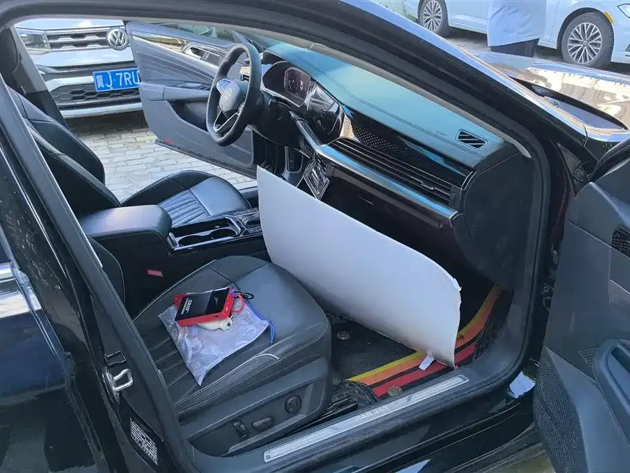 Volkswagen Passat — фото 6
