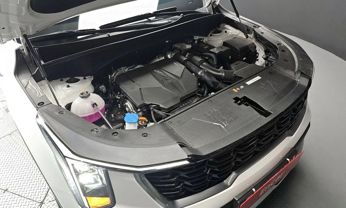 Kia Sorento — фото 8