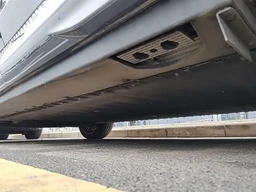 Hongqi Tiangong 08 2024 из CN, фото 4