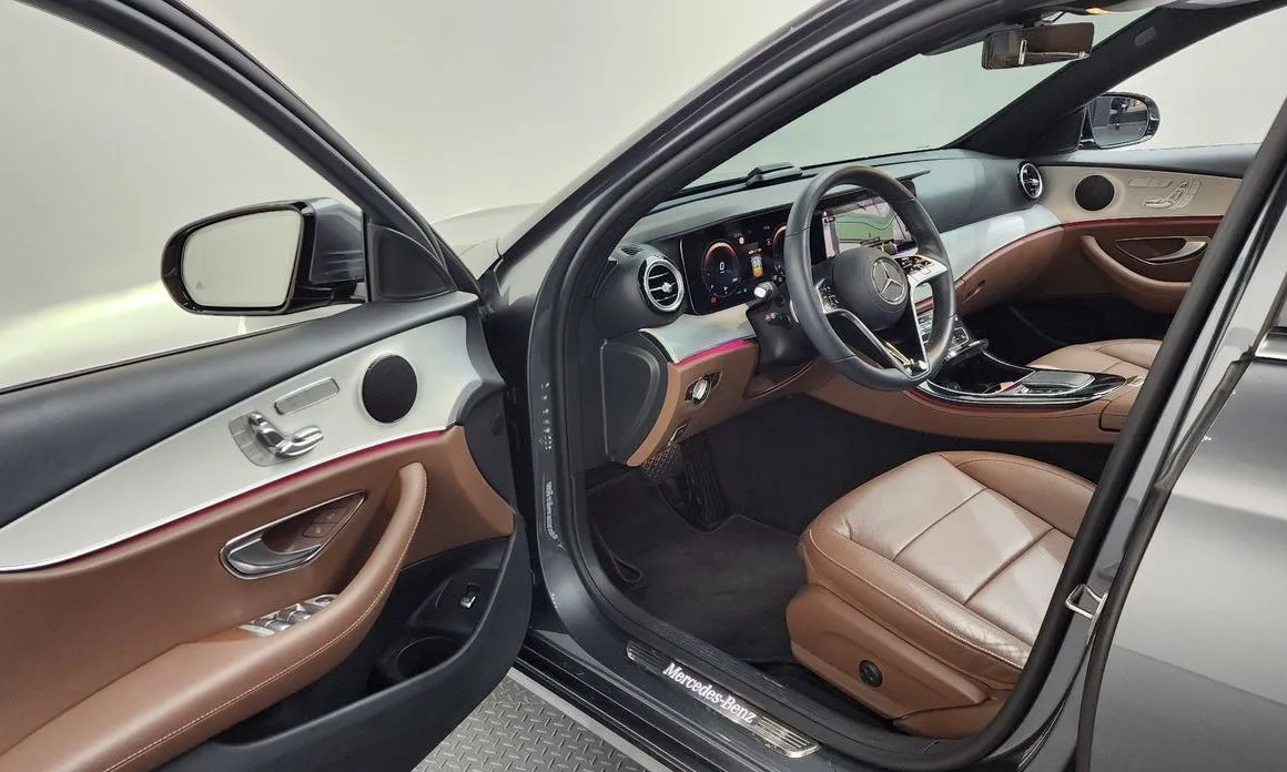 Mercedes-Benz E-Class 2021 из KR, фото 9