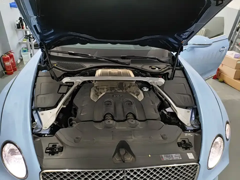 Bentley Continental 2021 из CN, фото 7
