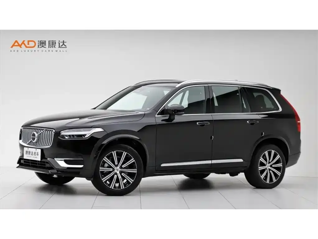 Volvo XC90 — фото 1
