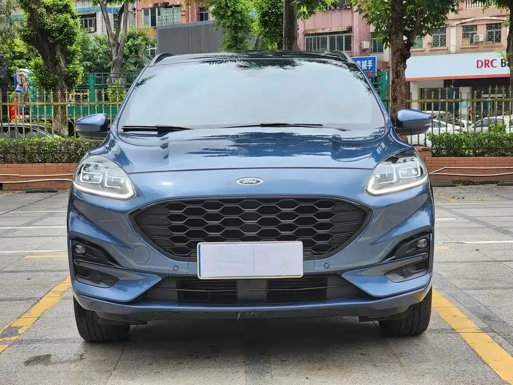 Ford Escape 2022 из CN, фото 3