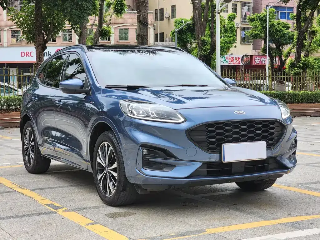 Ford Escape 2022 из CN, фото 9