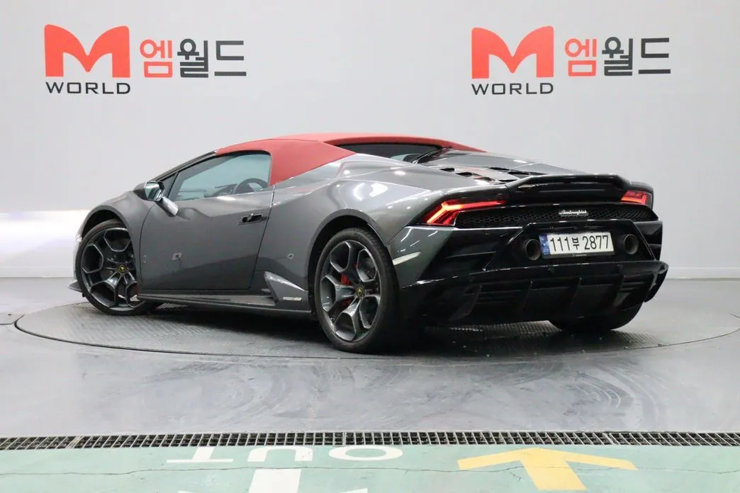 Lamborghini Huracan 2023 из KR, фото 4