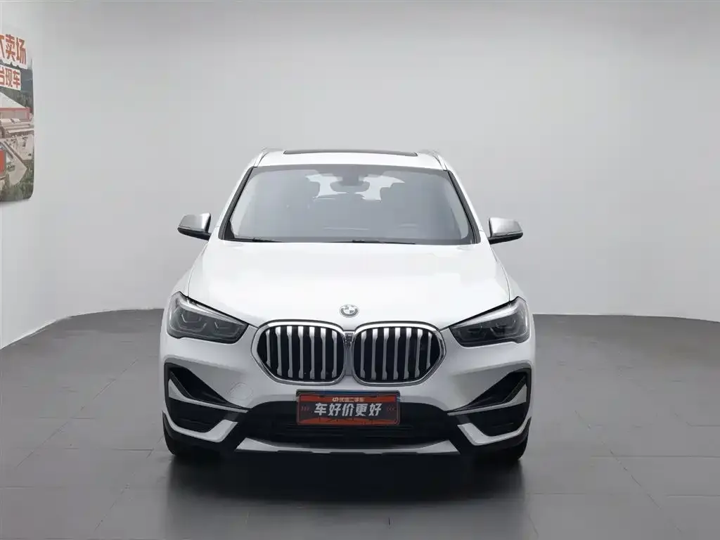 BMW X1 2021 из CN, фото 3