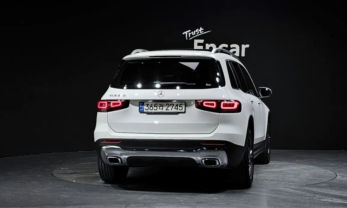 Mercedes-Benz GLB-Class — фото 6