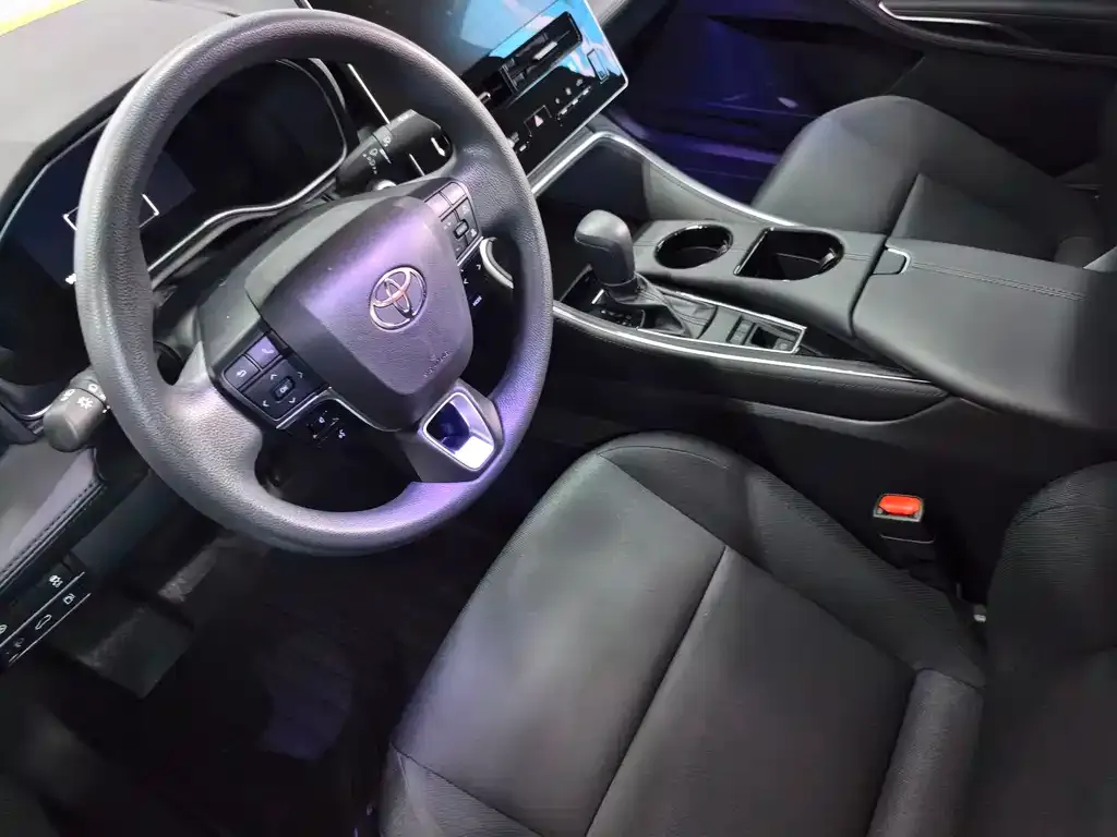 Toyota Avalon 2024 из CN, фото 10