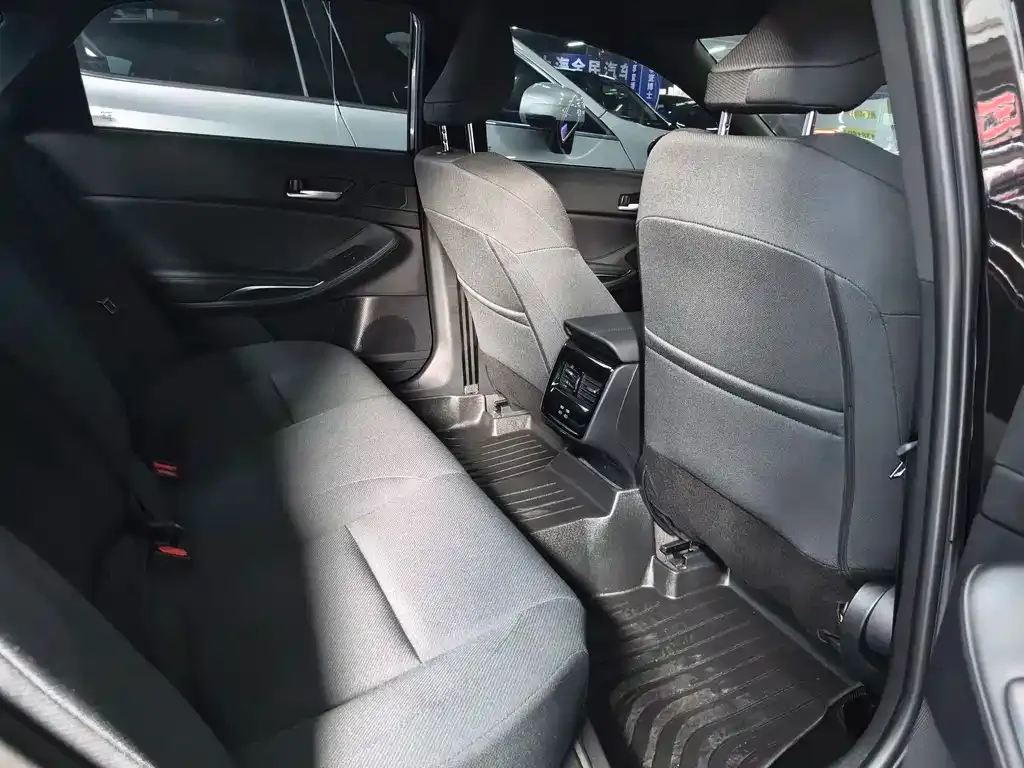 Toyota Avalon 2024 из CN, фото 4
