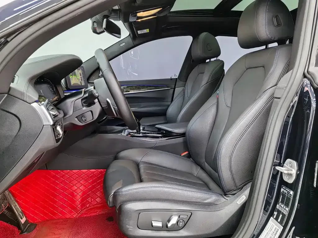 BMW 6 Series GT 2024 из CN, фото 7