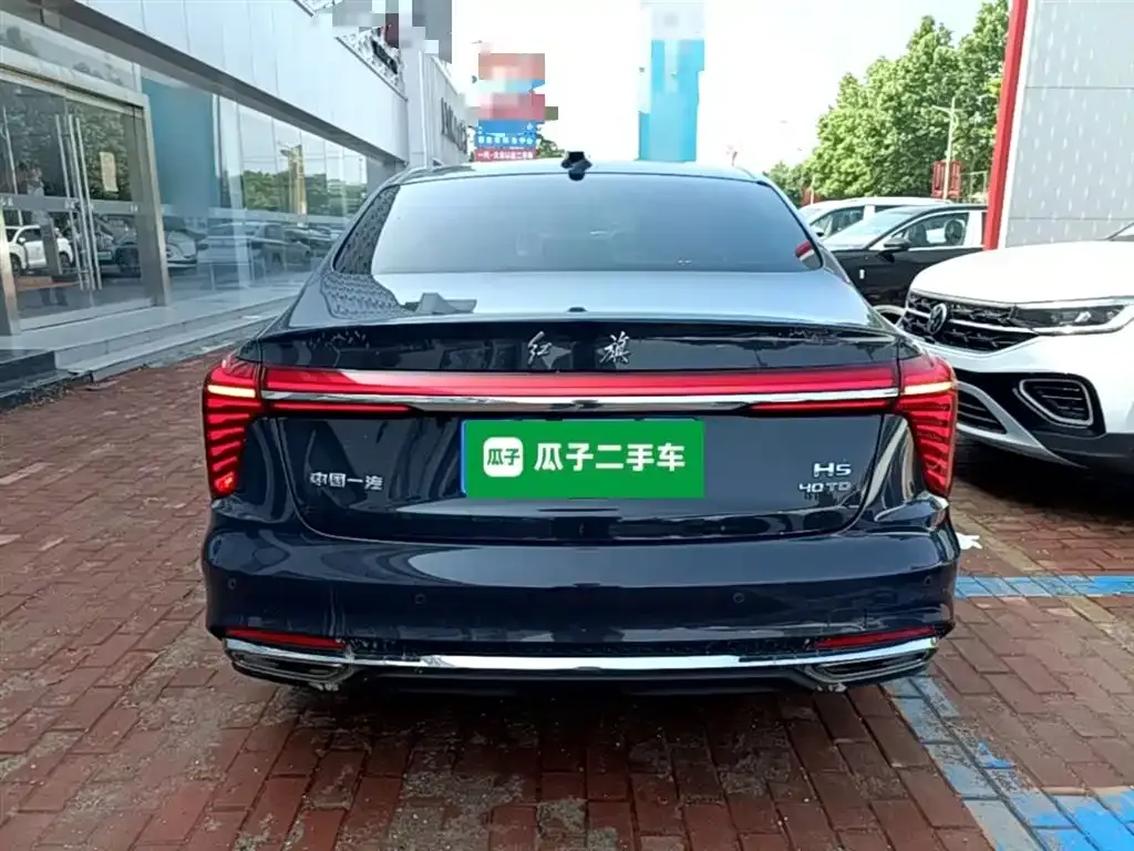 Hongqi H5 — фото 7