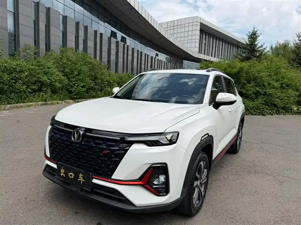 Changan CS35PLUS — фото 1