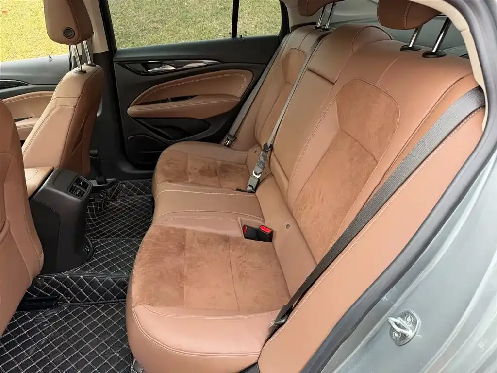 Buick Regal — фото 8