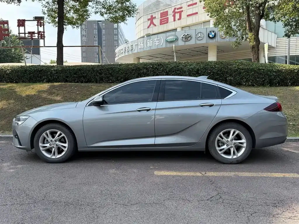 Buick Regal — фото 4