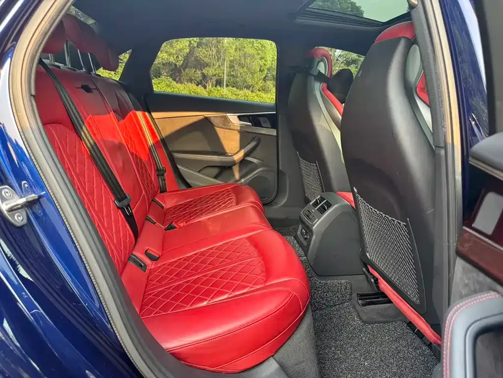 Audi S4 2021 из CN, фото 2
