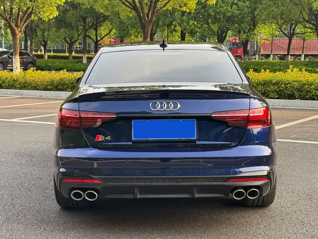 Audi S4 2021 из CN, фото 5