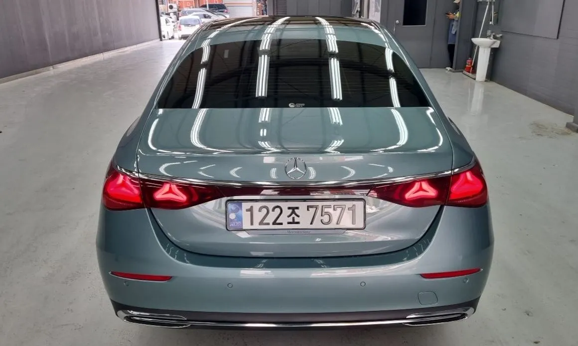 Mercedes-Benz E-Class 2024 из KR, фото 3