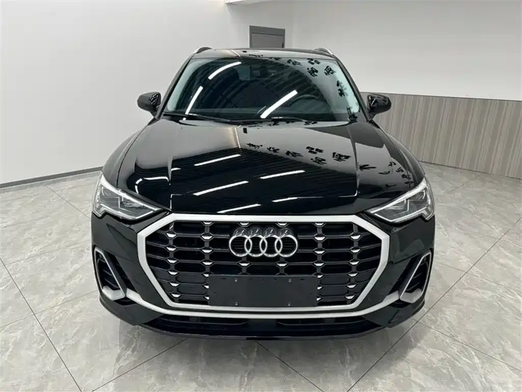 Audi Q3 — фото 5