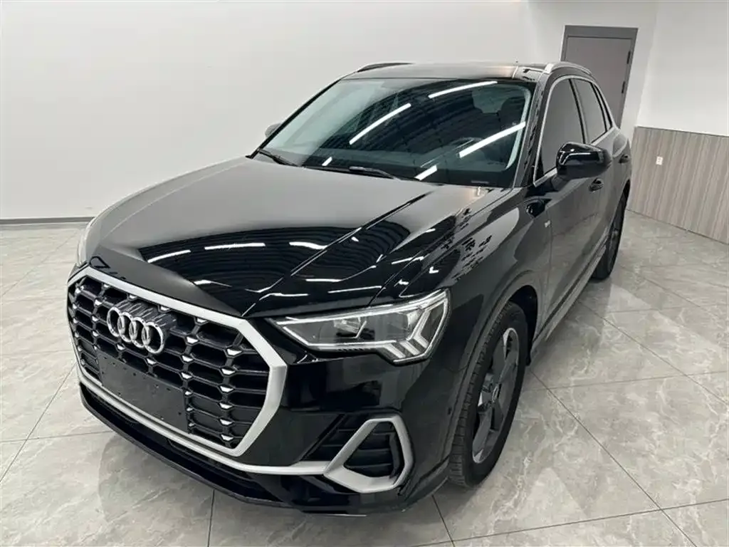 Audi Q3 — фото 2
