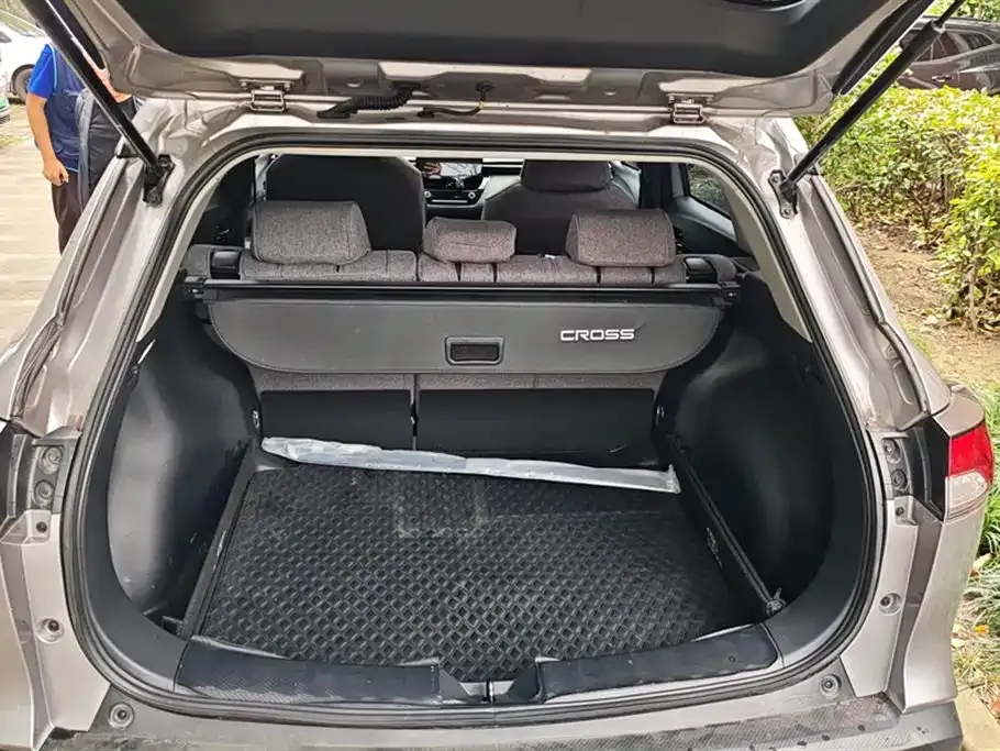 Toyota Corolla Cross — фото 2