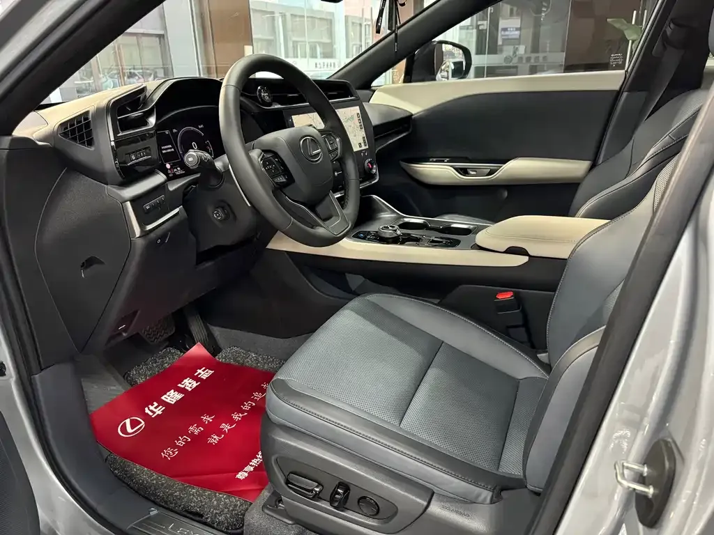 Lexus RZ 2023 из CN, фото 7