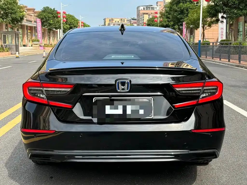 Honda Accord — фото 2