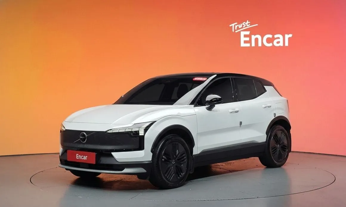 Volvo EX30