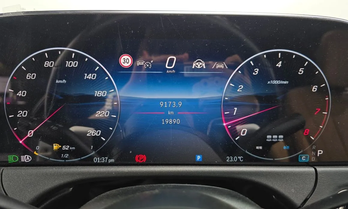 Mercedes-Benz E-Class 2025 из KR, фото 8