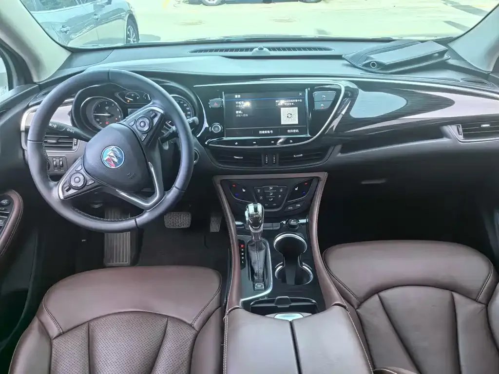 Buick Envision Plus — фото 8