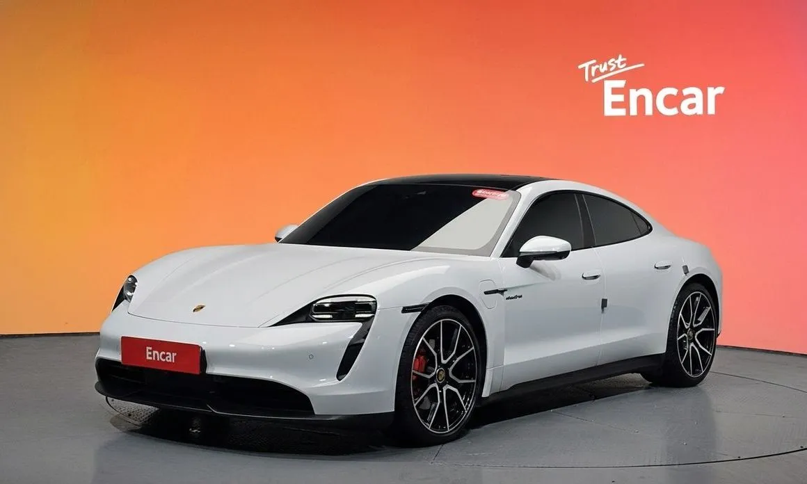 Porsche Taycan