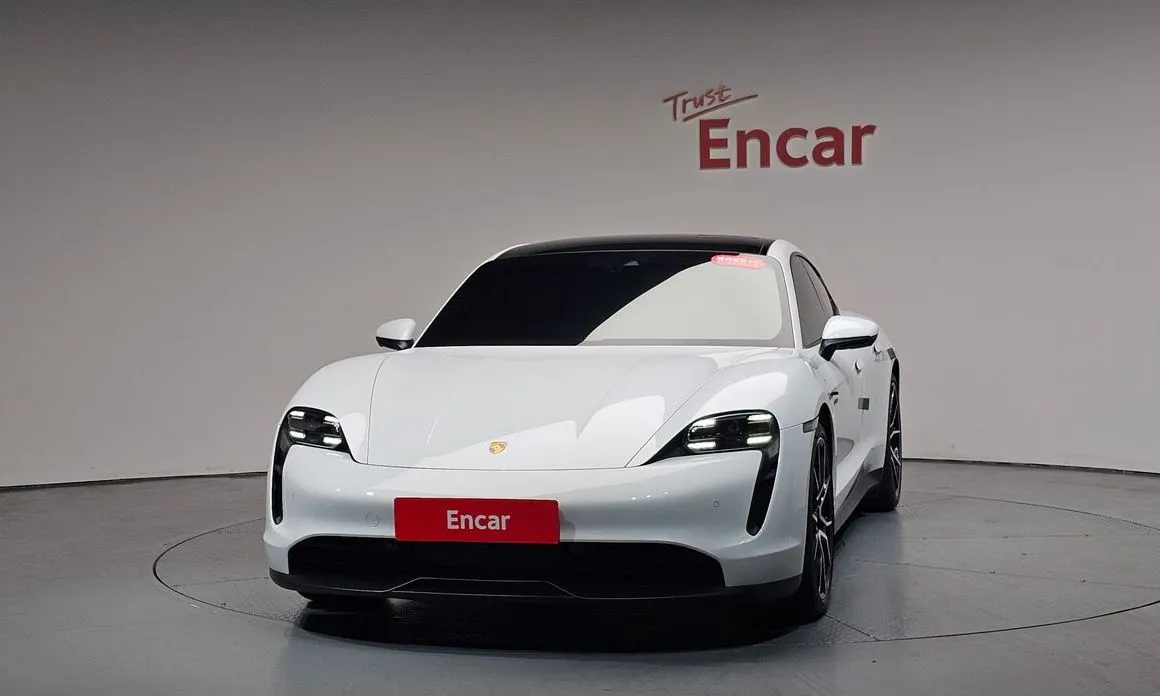 Porsche Taycan 2023 из KR, фото 8
