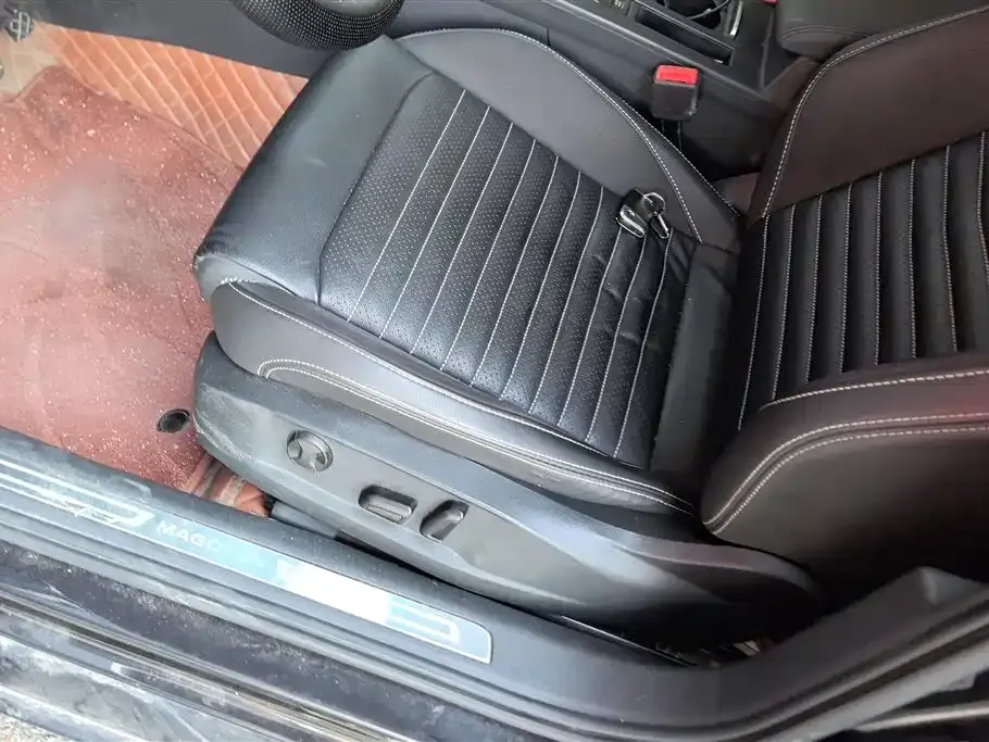 Volkswagen Magotan 2022 из CN, фото 6