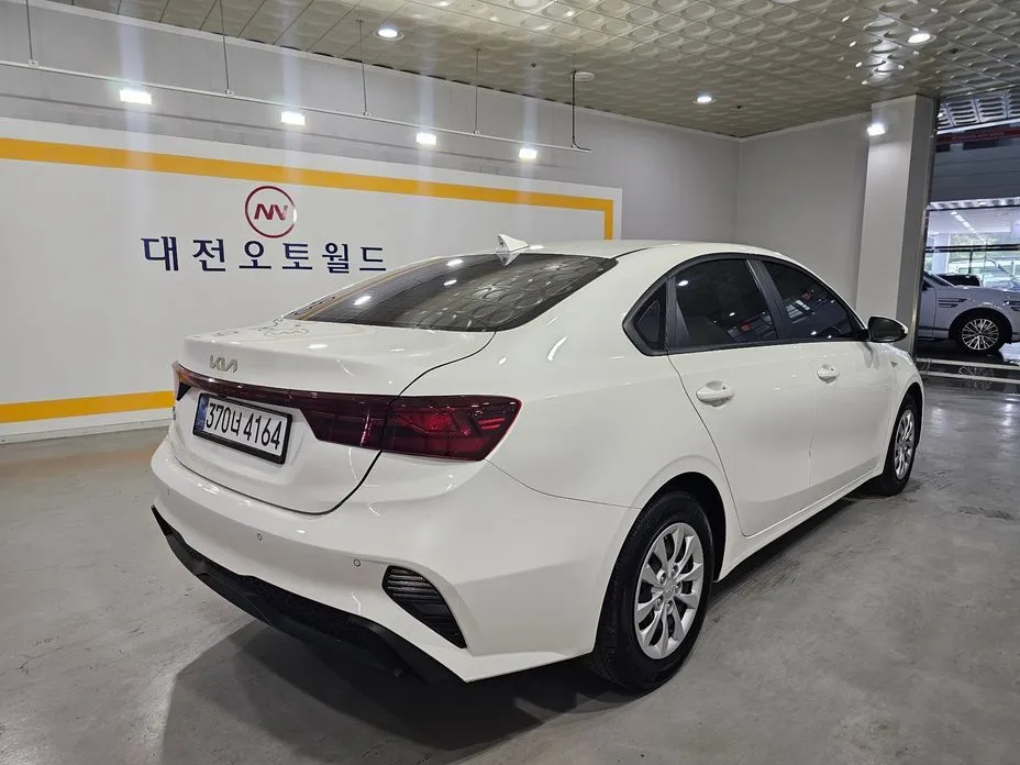 Kia K3 2023 из KR, фото 10