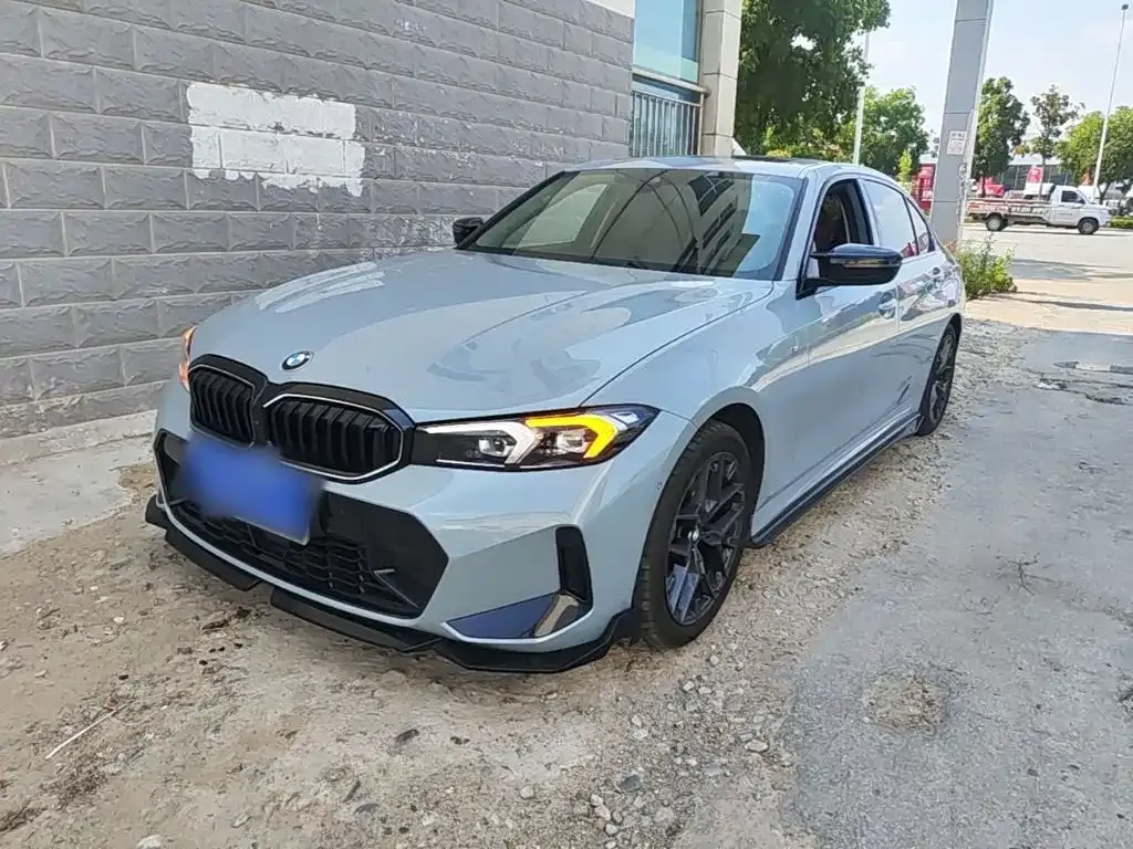 BMW 3 Series — фото 1