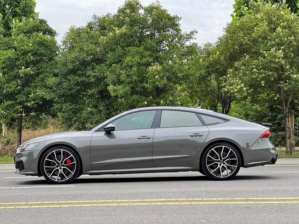 Audi A7 — фото 9