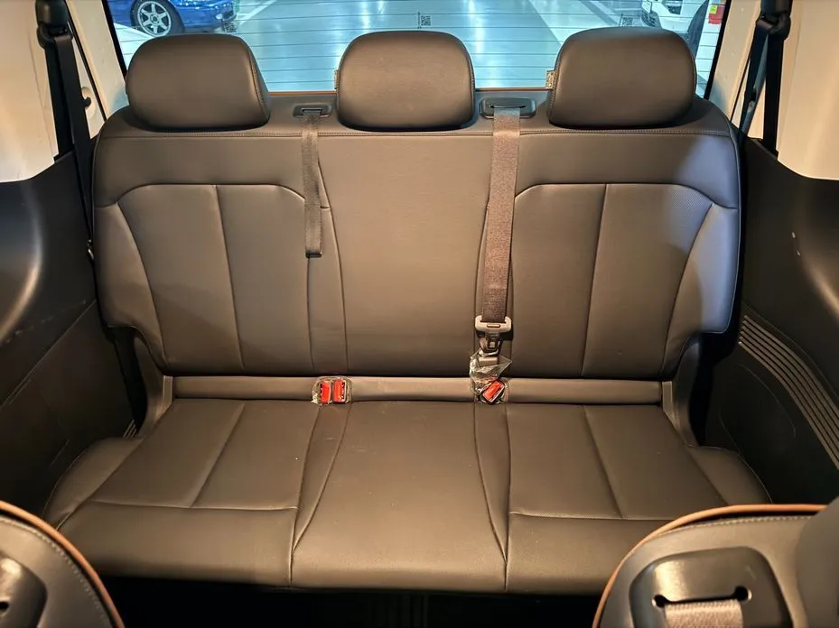 Hyundai Staria 2025 из KR, фото 8