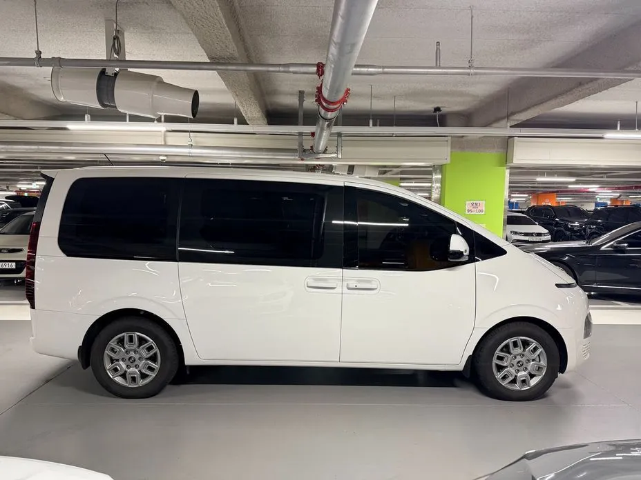 Hyundai Staria 2025 из KR, фото 10